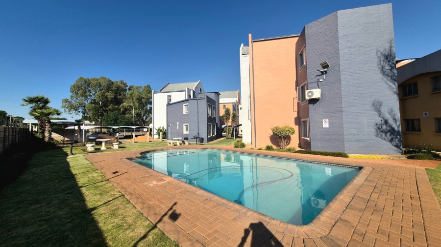 1 Bedroom Property for Sale in Die Bult North West